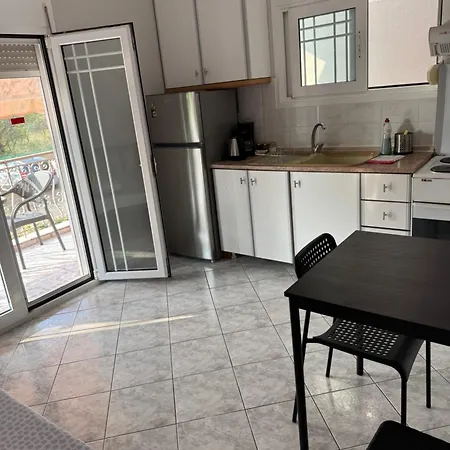 Eleni Apartament