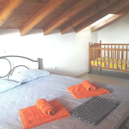Eleni Apartament