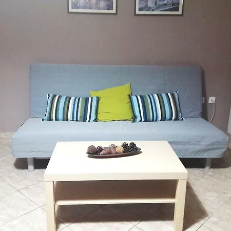Eleni Appartement *