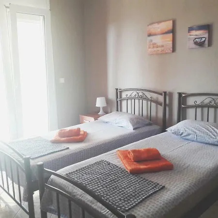 Eleni Apartament Ofrínion