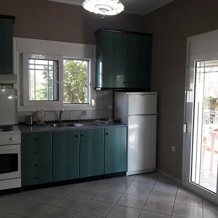 Apartament Eleni *