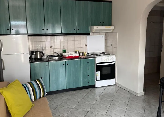 Eleni Appartement Ofrínion