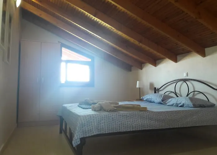 Eleni Appartement Ofrínion