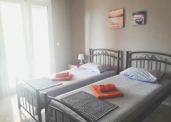 Eleni 公寓 Ofrínion